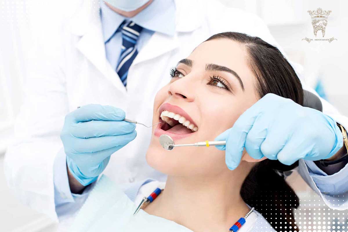 منظور از طراحی لبخند شخصی چیست؟ 4 انتخاب دندانپزشک مناسب برای طراحی لبخند شخصی